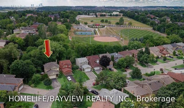 36 Eleanor Circle Lower, Richmond Hill