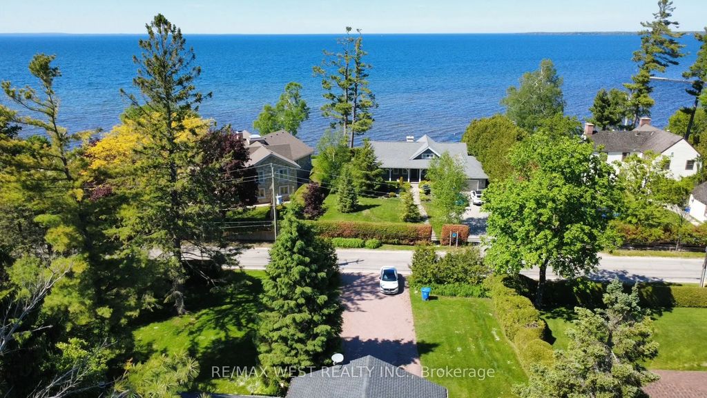 177 Hedge Road, Georgina