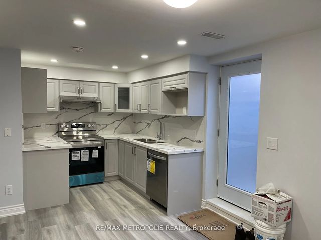 272 Cornell Park Avenue Bsmt, Markham