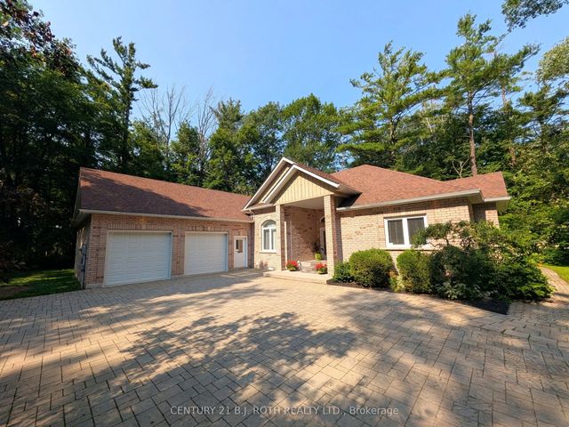 3925 Algoma Avenue, Innisfil