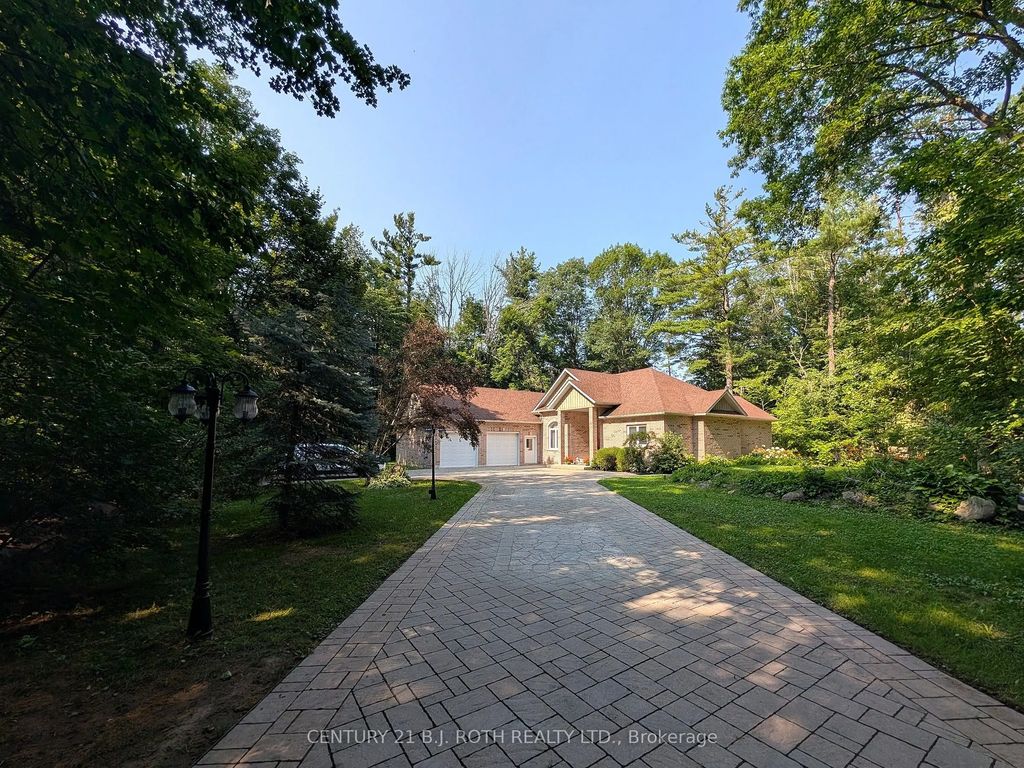 3925 Algoma Avenue, Innisfil