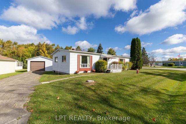 11 Geneva Court, Georgina