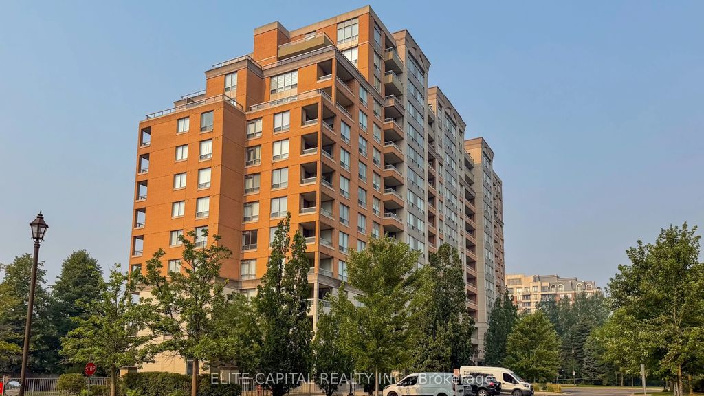 29 Northern Heights Drive 1205, Richmond Hill