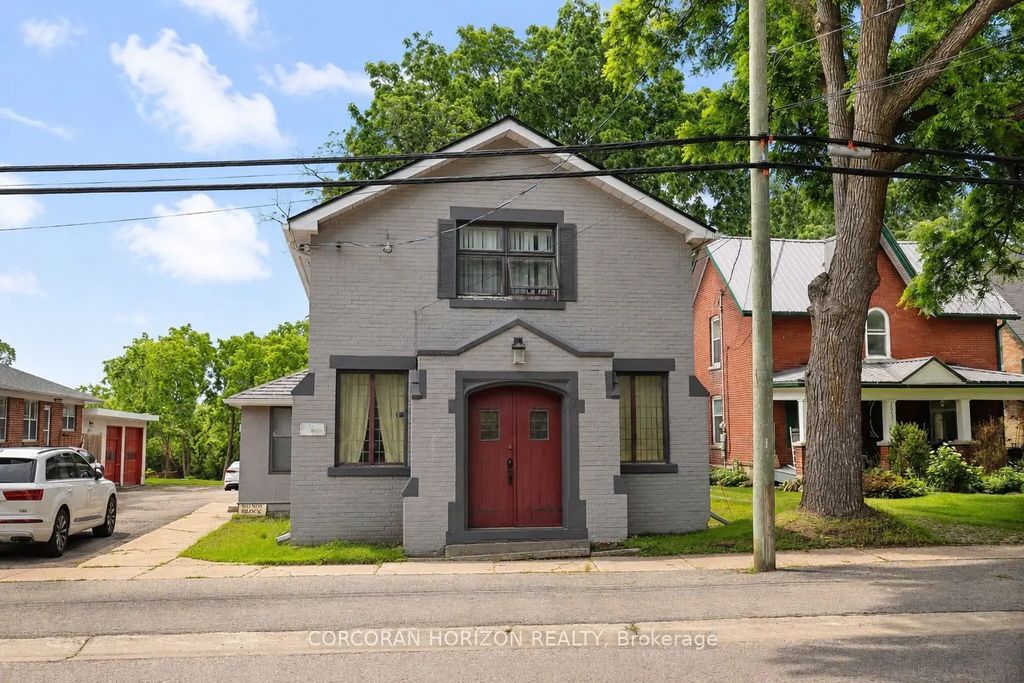 20407 Leslie Street, East Gwillimbury