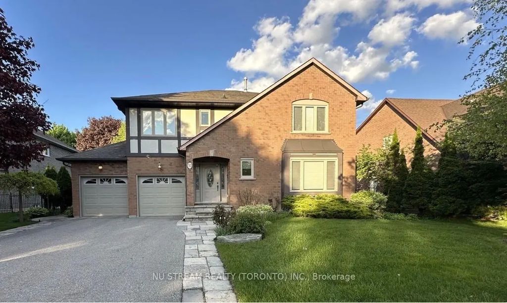 31 Ashfield Drive, Richmond Hill