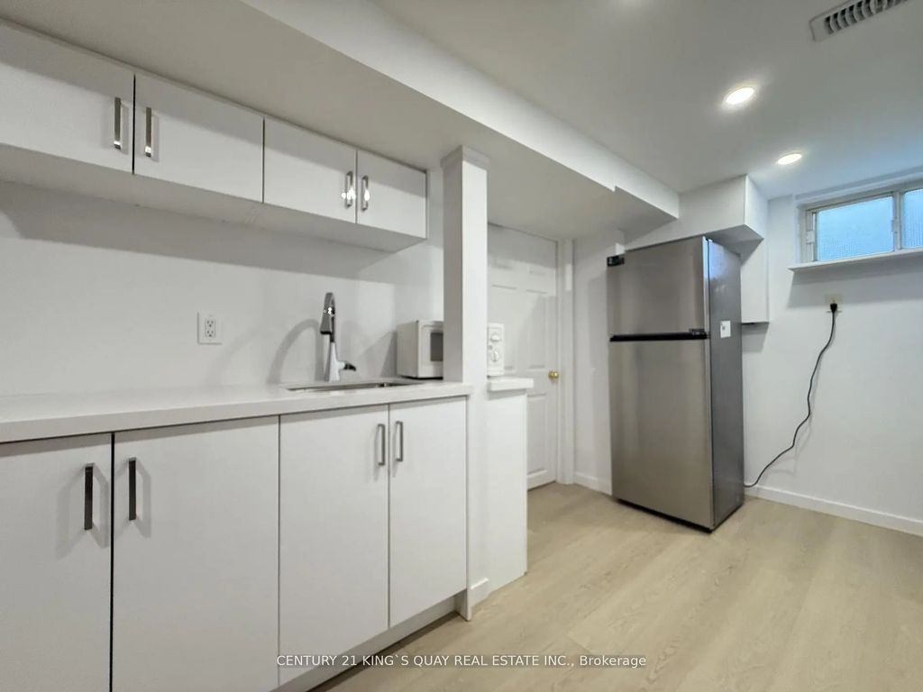 357 Taylor Mills Drive N Ll, Richmond Hill