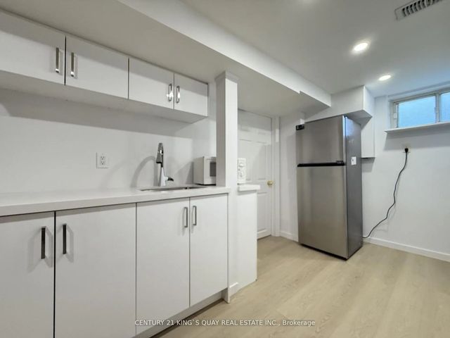 357 Taylor Mills Drive N Ll, Richmond Hill