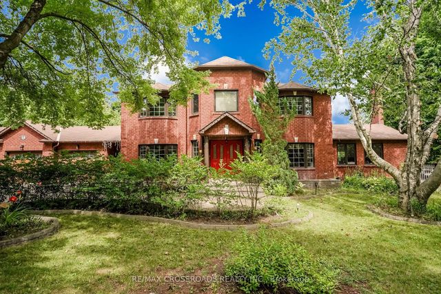 18 Hill Top Trail E, Whitchurch-Stouffville
