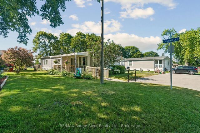 35 Hawthorne Drive, Innisfil