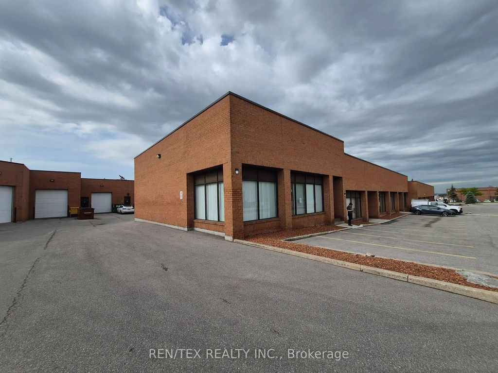 1 Whitmore Road 30, Vaughan