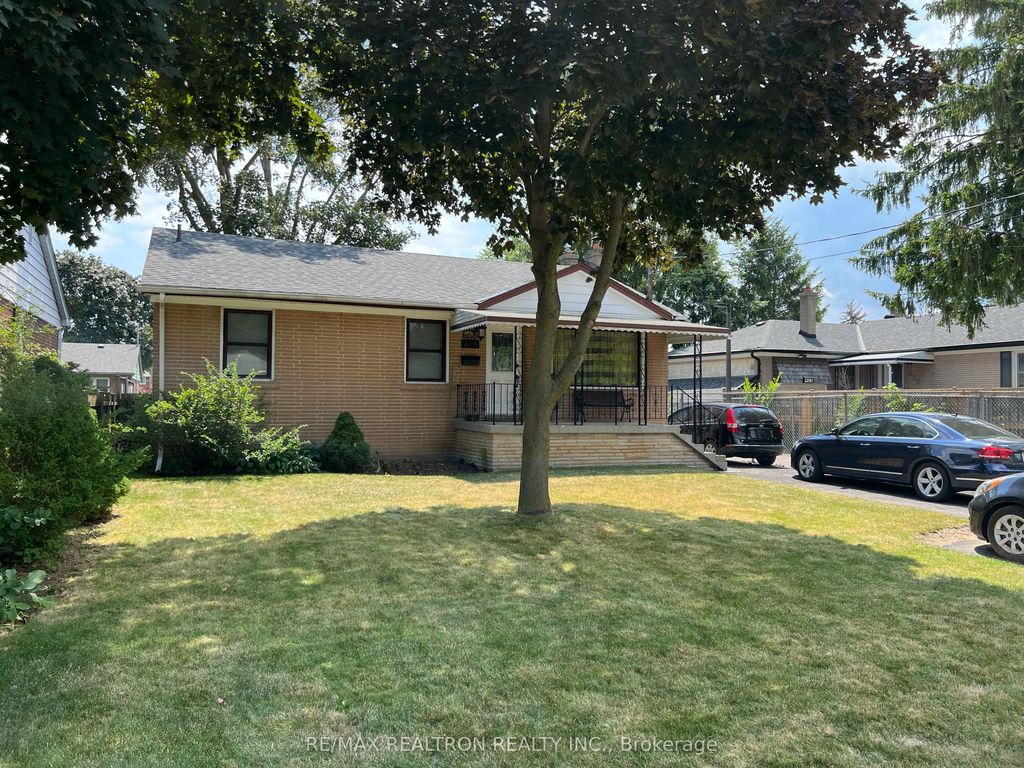 428 Paliser Crescent N, Richmond Hill