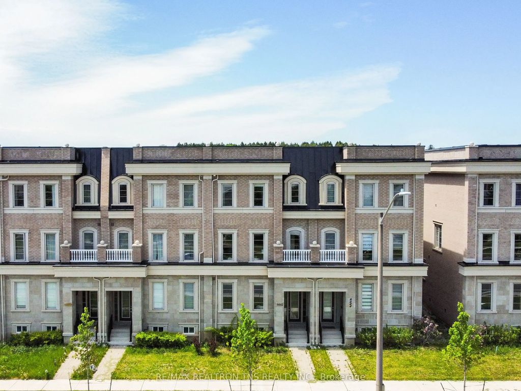 9442 Bayview Avenue, Richmond Hill
