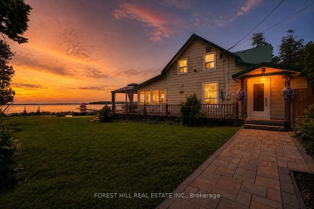 1031 Wisker Avenue, Innisfil