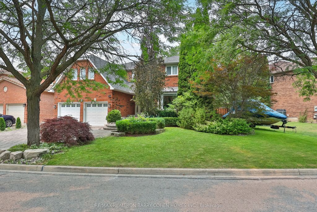 4 Hashbury Place, Markham