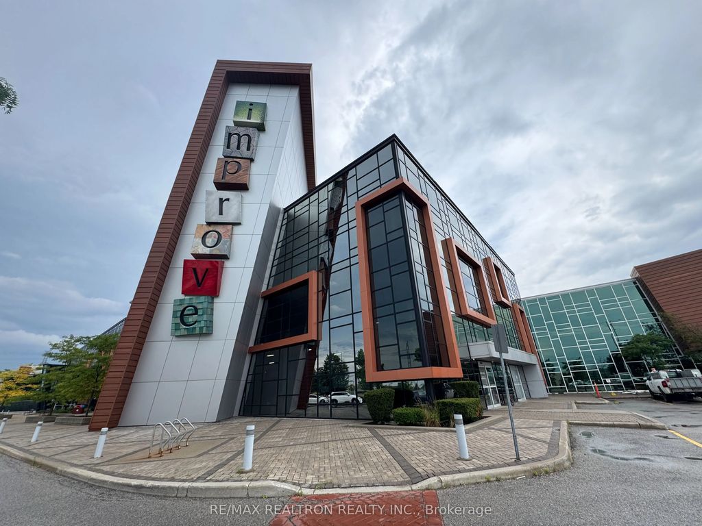 7250 Keele Street 204, Vaughan