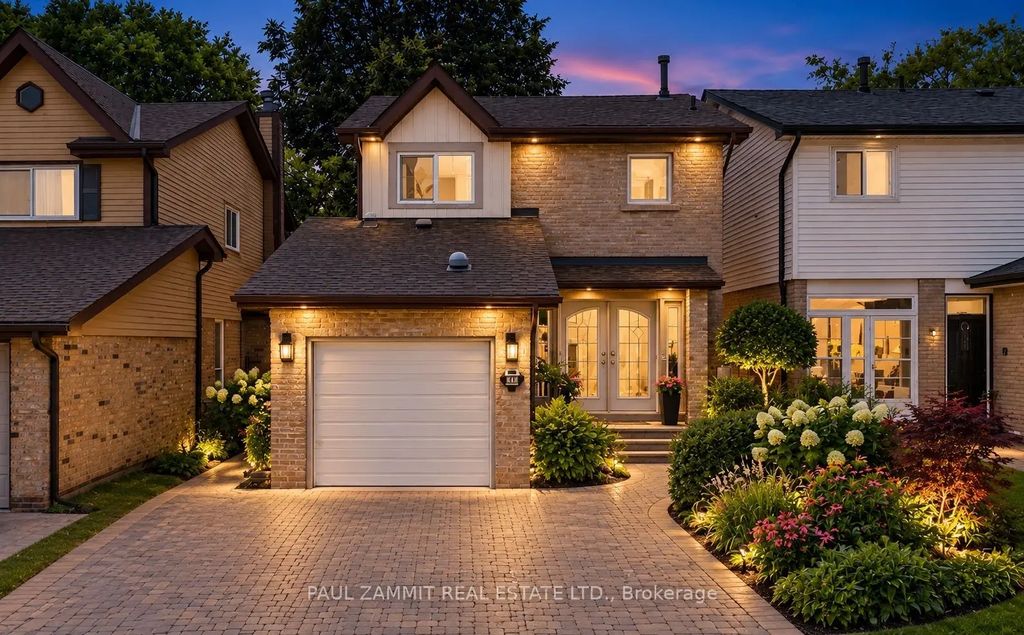 12 Kings College Road, Markham