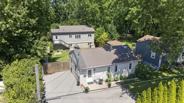 176 Pleasant Boulevard, Georgina