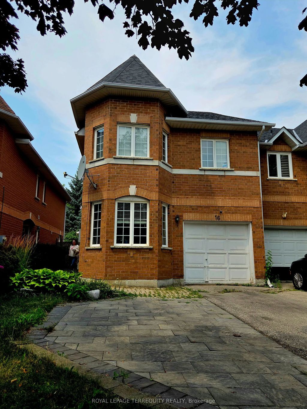 16 Royal Chapin Crescent Bsmt, Richmond Hill