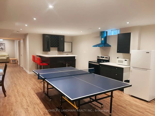 8 Stony Hill Boulevard S, Markham