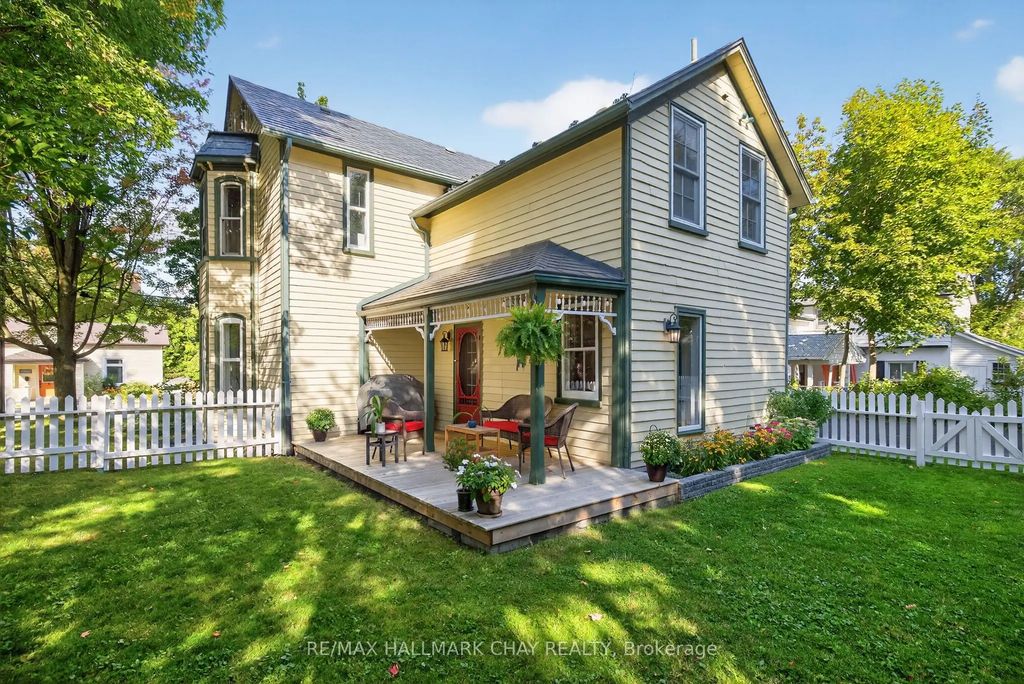 221 Prospect Street, Newmarket