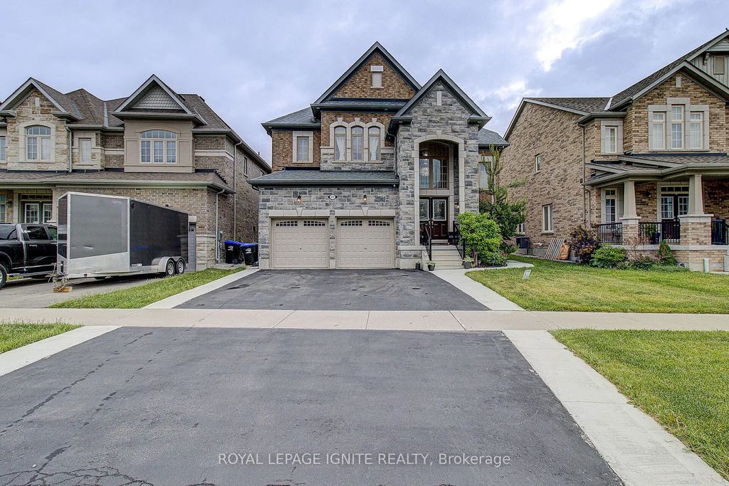19 Hackett Street, New Tecumseth