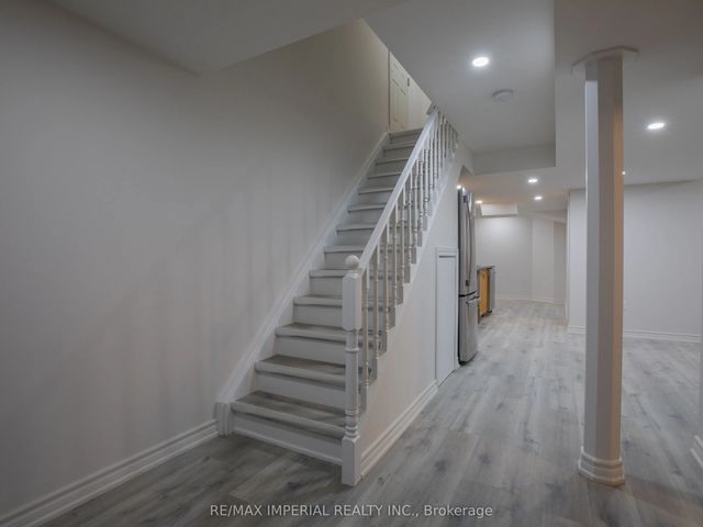 8 Harlequin Court Bsmt, Richmond Hill