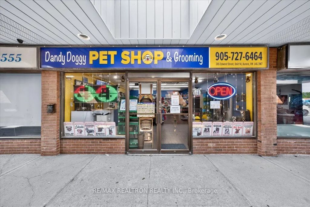 265 Edward Street 14, Aurora