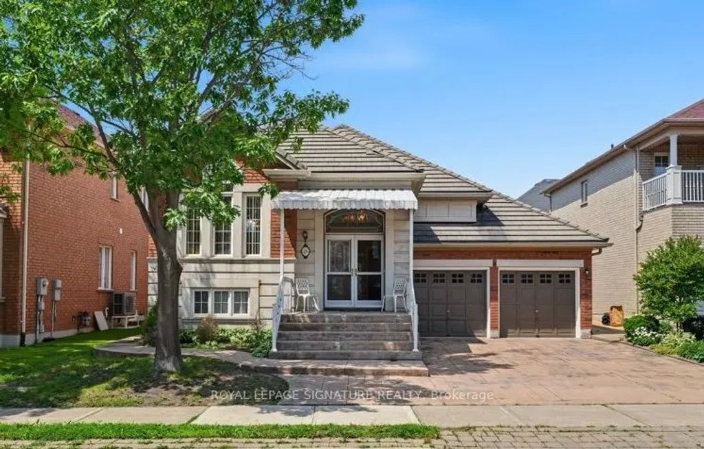 26 Saint Clare Boulevard, Vaughan