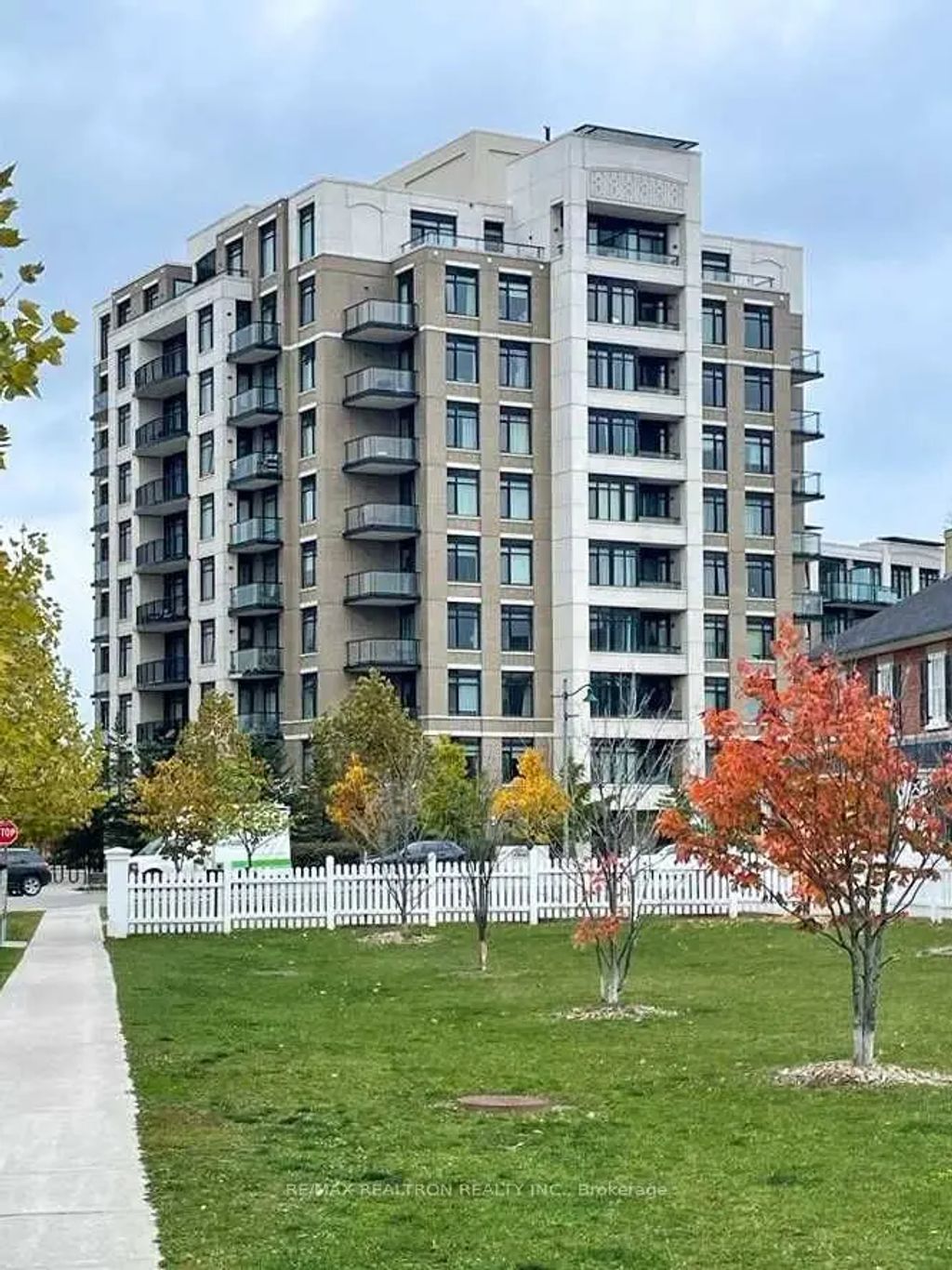 111 Upper Duke Crescent 701, Markham