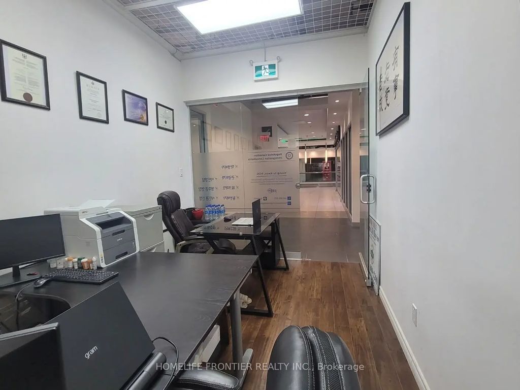 7181 Yonge Street 204, Markham