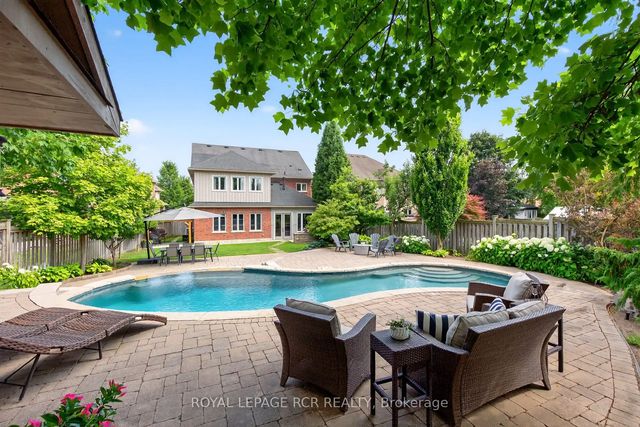 63 Campbell Drive, Uxbridge