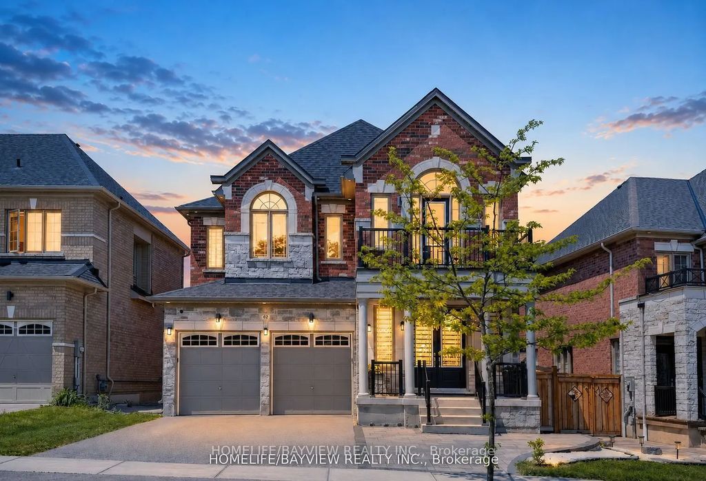 62 Pear Blossom Way, East Gwillimbury