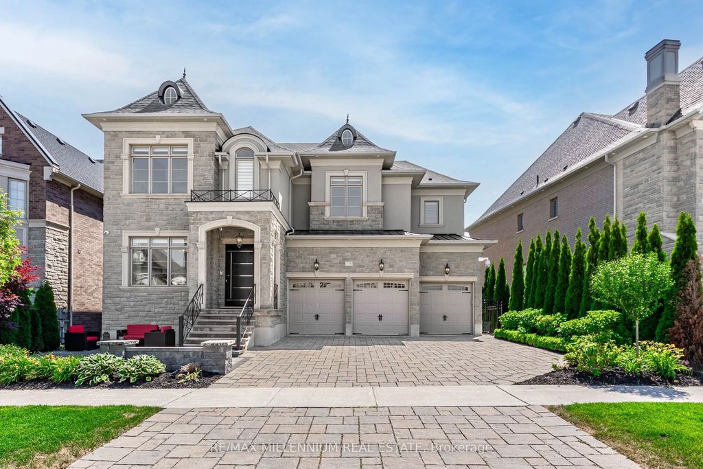 175 Woodgate Pines Drive, Vaughan