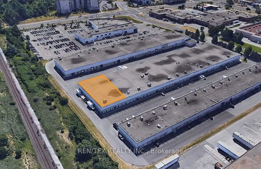 220 Viceroy Road 15 & 16, Vaughan