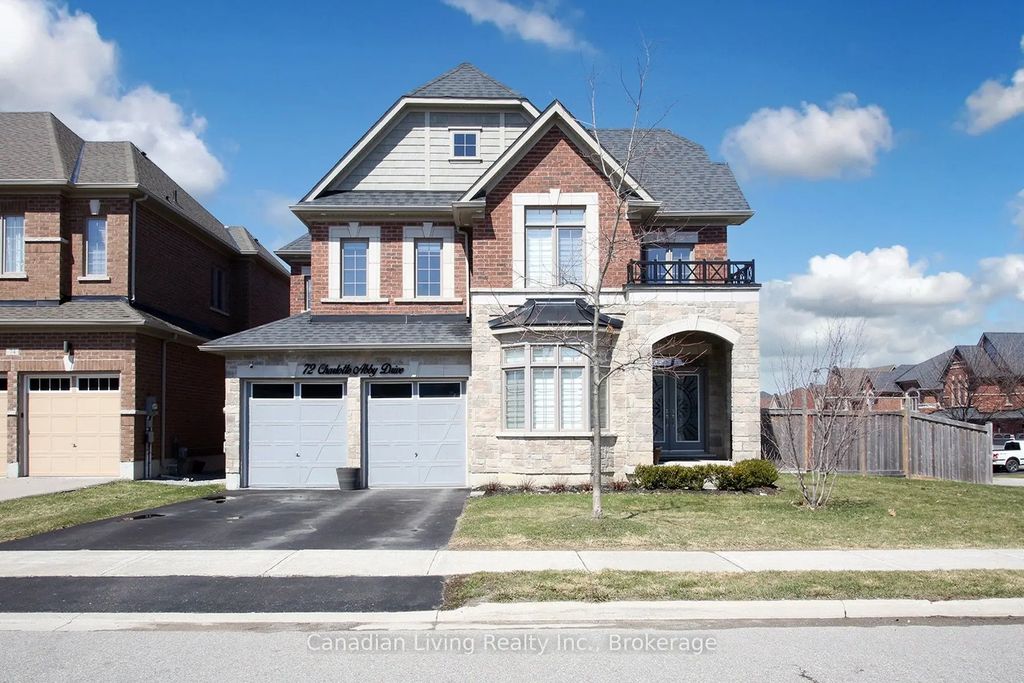 72 Charlotte Abby Drive, East Gwillimbury
