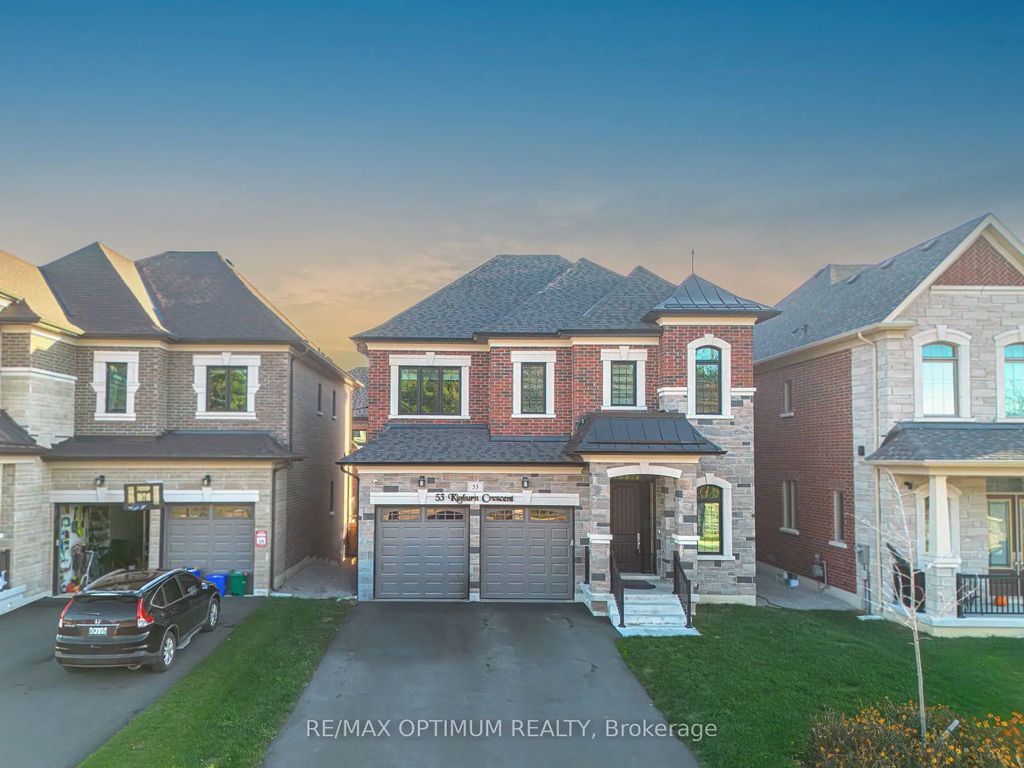 53 Kinburn Crescent, Vaughan