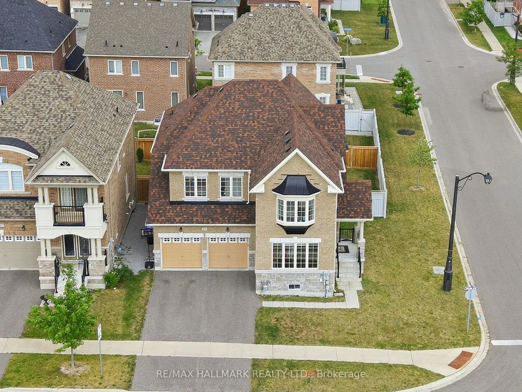 1021 Langford Boulevard, Bradford West Gwillimbury