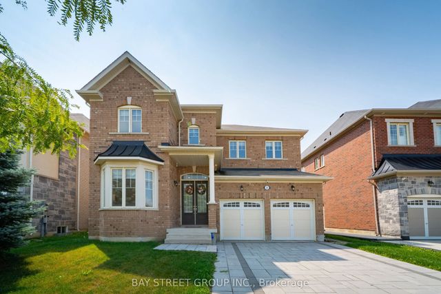 31 Woodgate Pines Drive, Vaughan