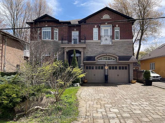 129 Lakeland Crescent, Richmond Hill