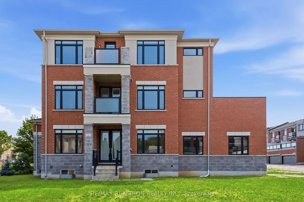 5 Sparks Street, Aurora