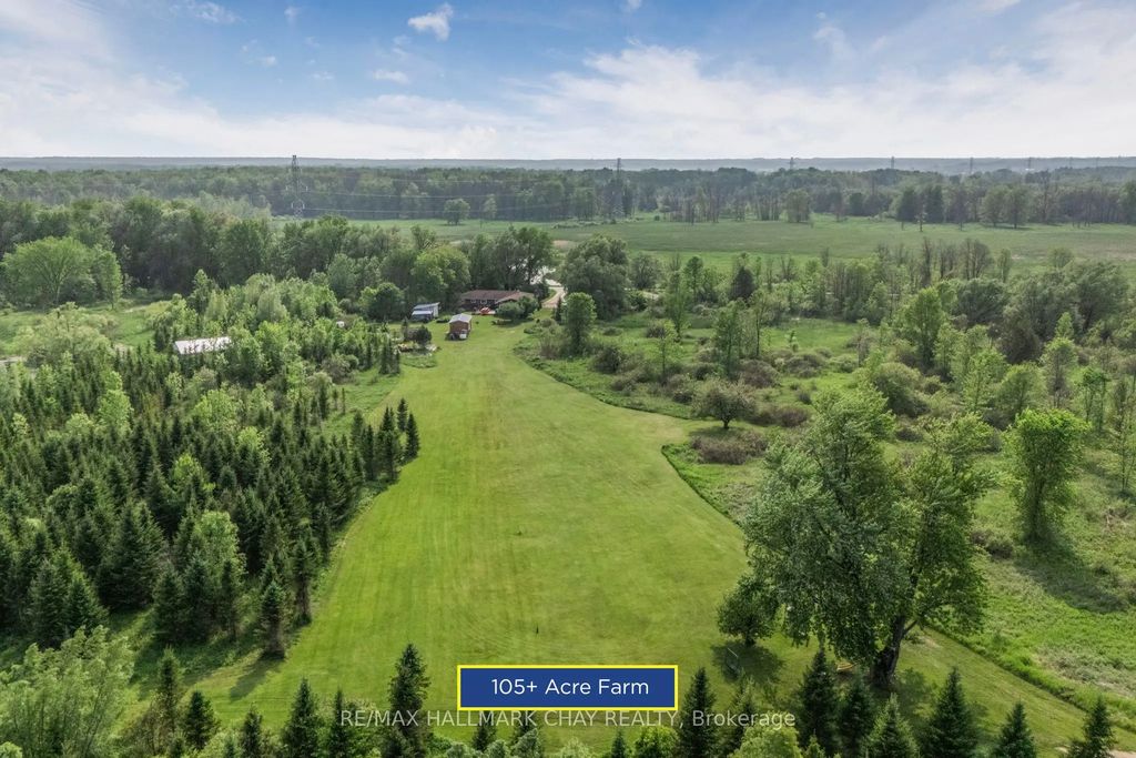 9205 Mckinnon Road, Essa