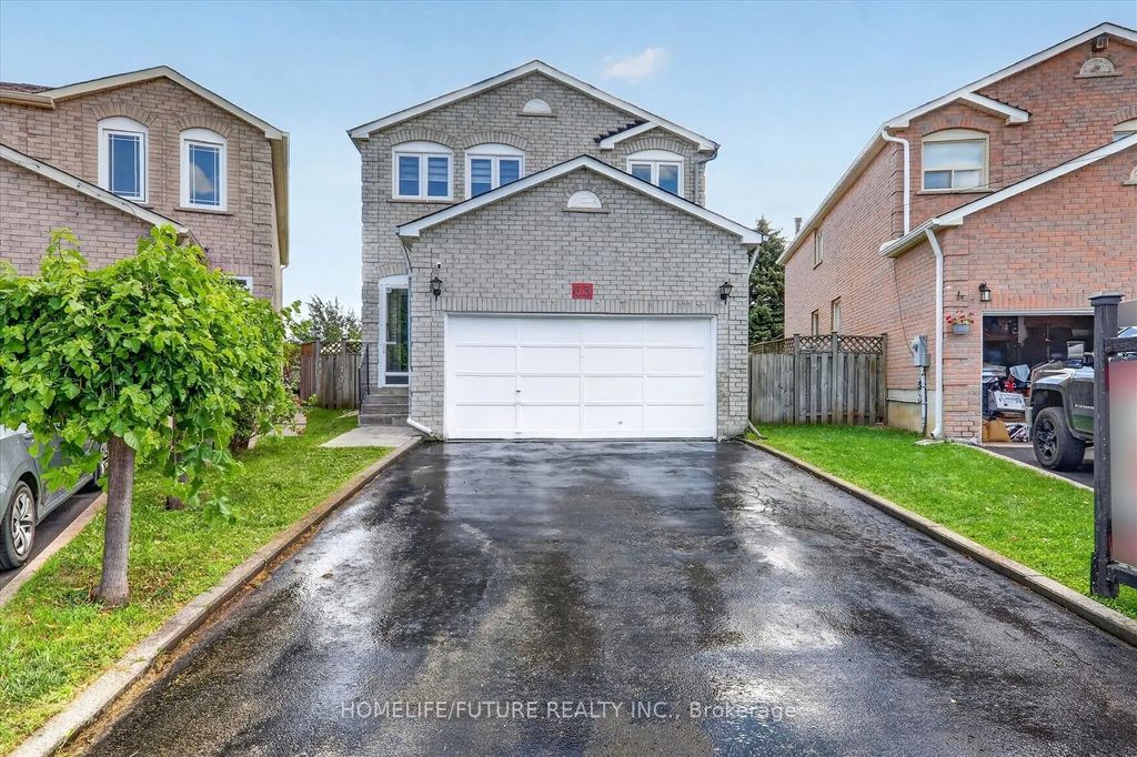 63 Chloe Crescent, Markham