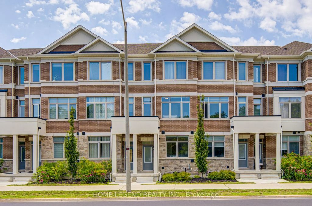69 Carneros Way, Markham
