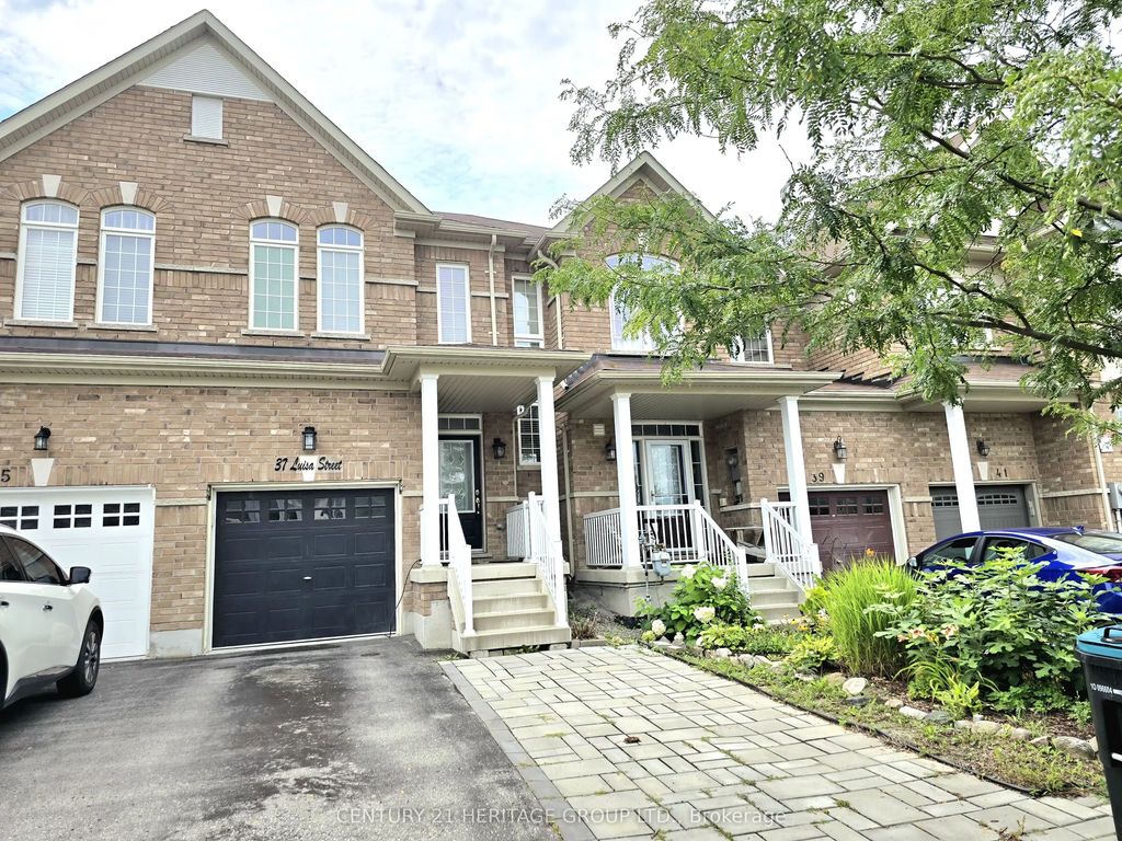 37 Luisa Street, Bradford West Gwillimbury
