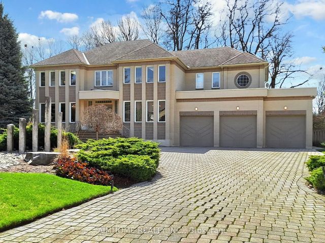 145 Renaissance Court, Vaughan