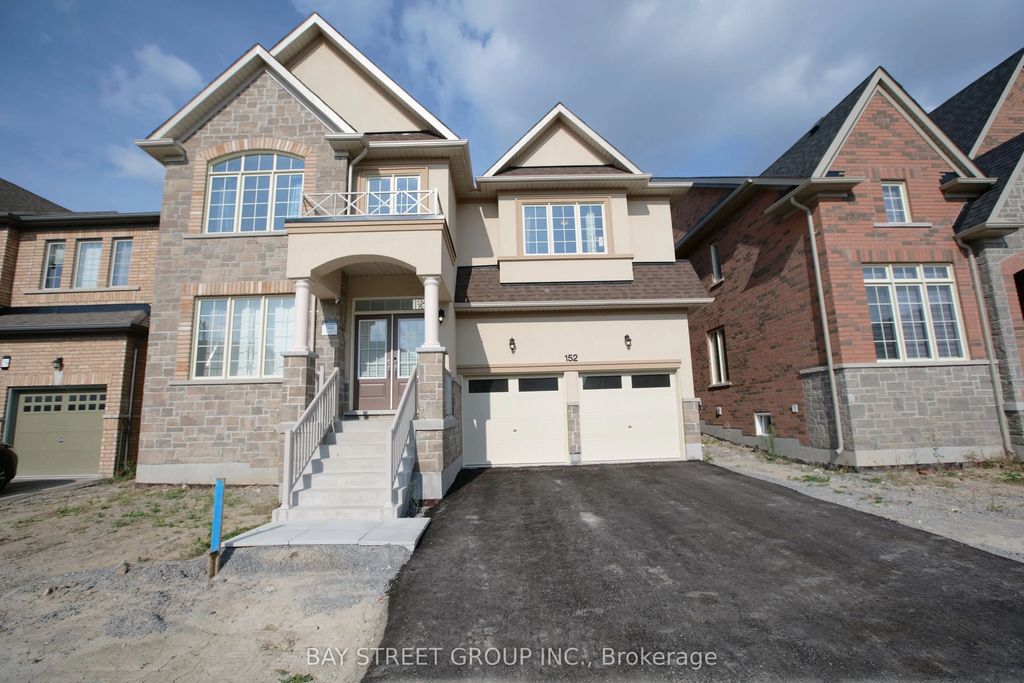 152 Ben Sinclair Avenue, East Gwillimbury