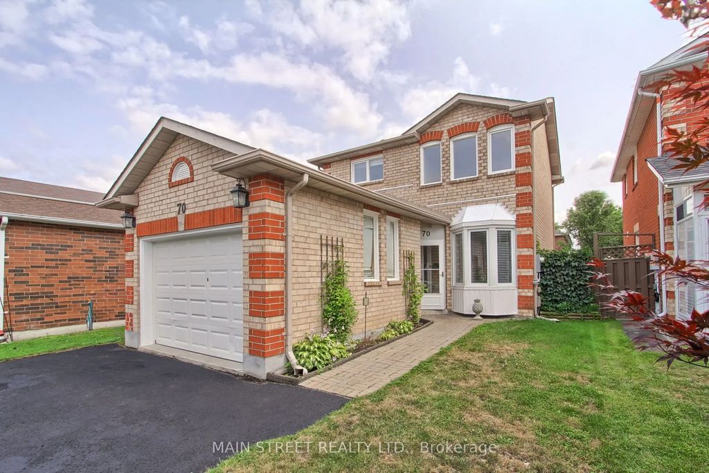 70 Dunsmore Crescent, Richmond Hill