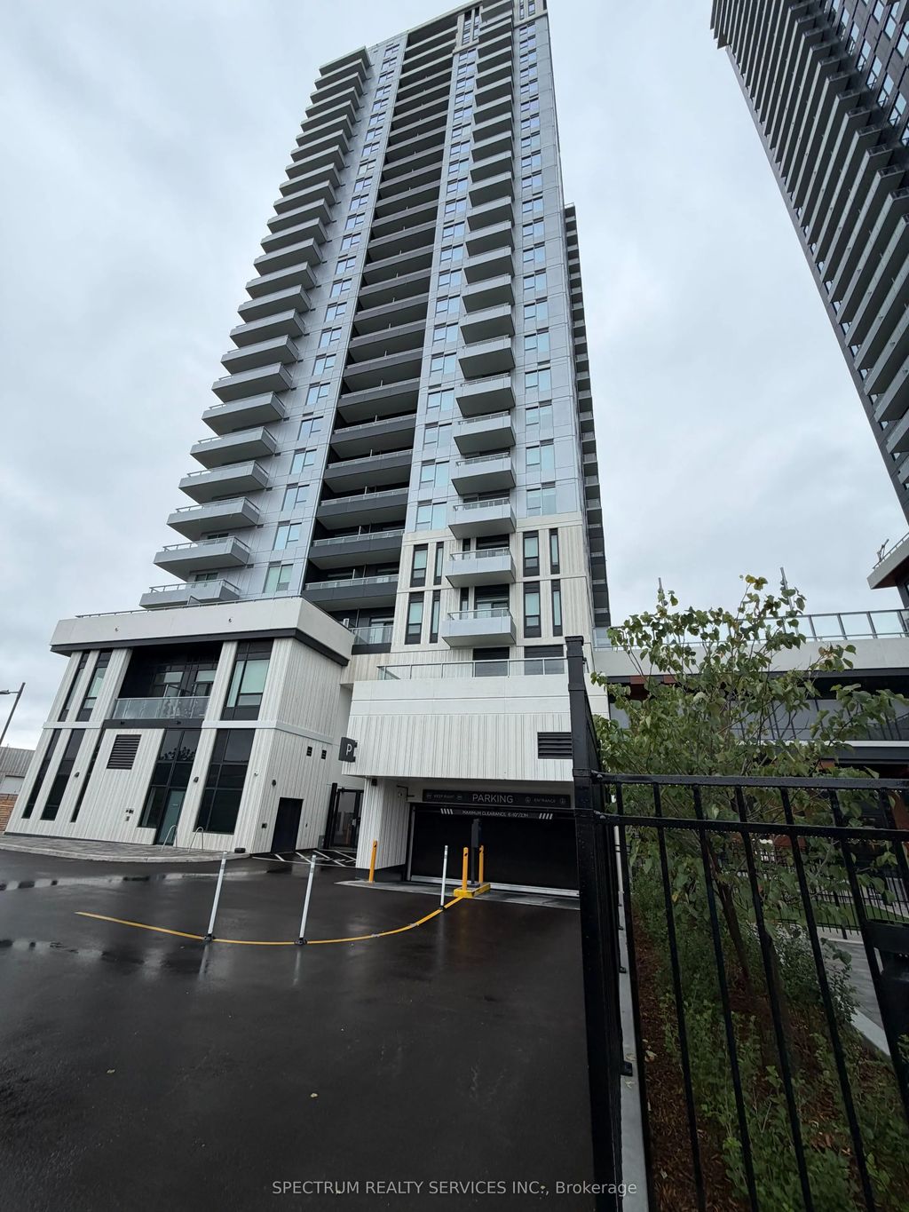 5 Meadowdale Road 615, Vaughan