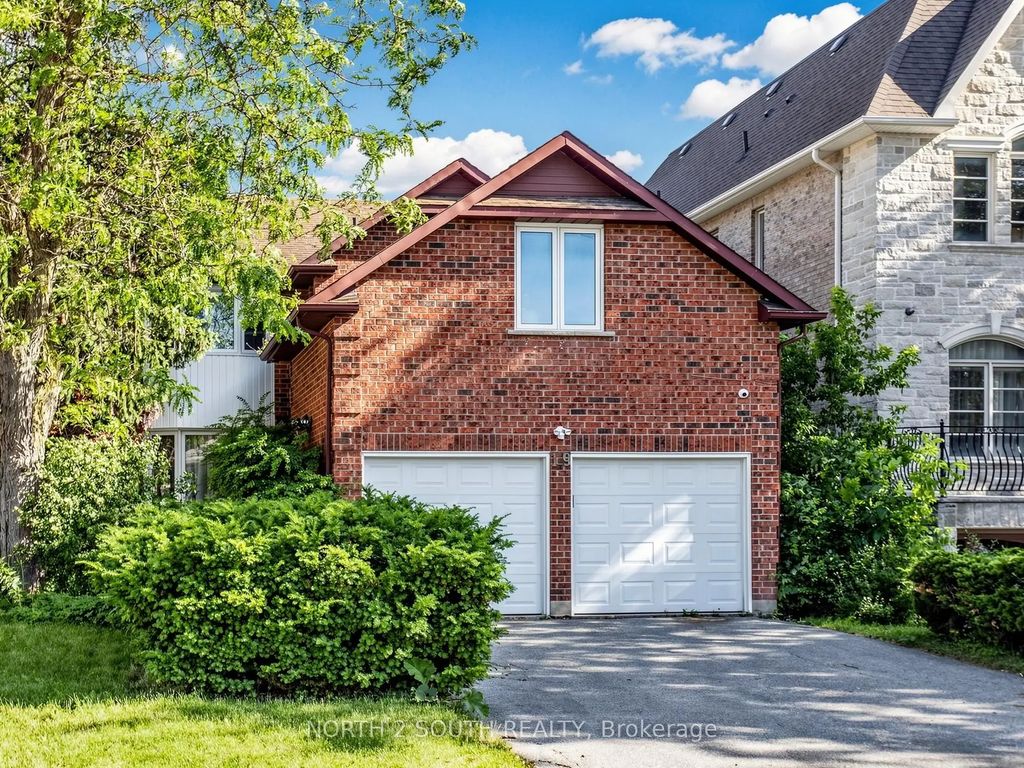 19 Roosevelt Drive, Richmond Hill
