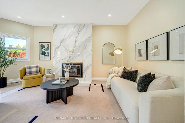 27 Captain Francis Drive, Markham